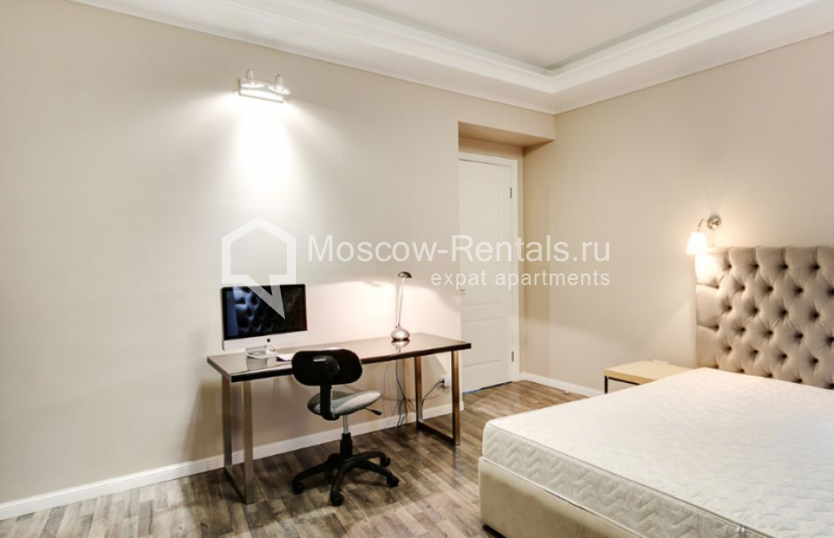 Photo #5 4-room (3 BR) apartment for <a href="http://moscow-rentals.ru/en/articles/long-term-rent" target="_blank">a long-term</a> rent
 in Russia, Moscow, Studencheskaya str, 39
