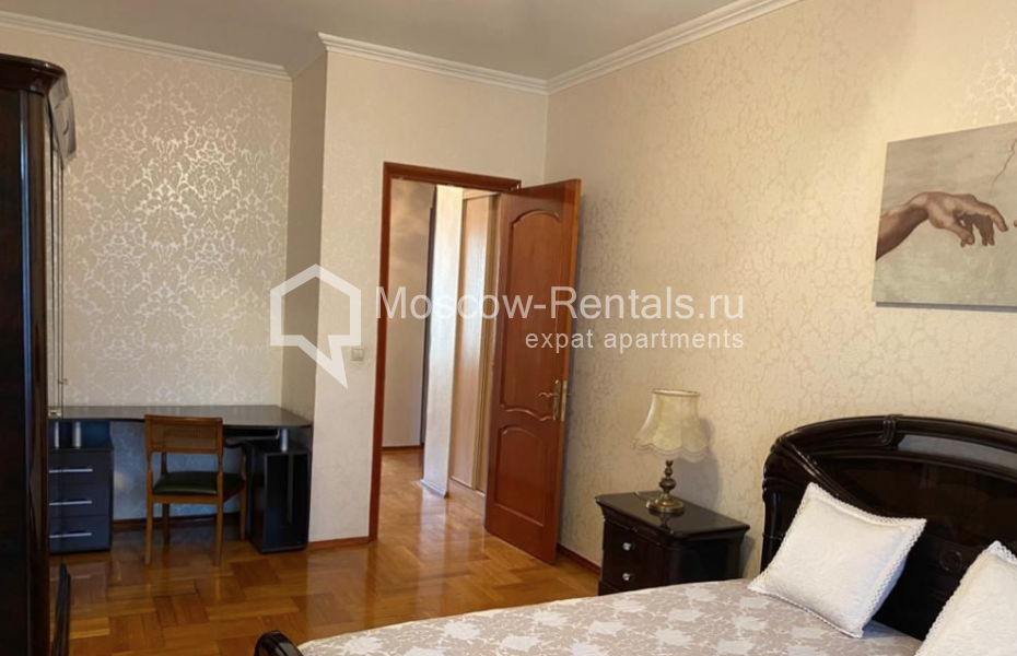 Photo #5 3-room (2 BR) apartment for <a href="http://moscow-rentals.ru/en/articles/long-term-rent" target="_blank">a long-term</a> rent
 in Russia, Moscow, Kutuzovskyi prosp, 35К2
