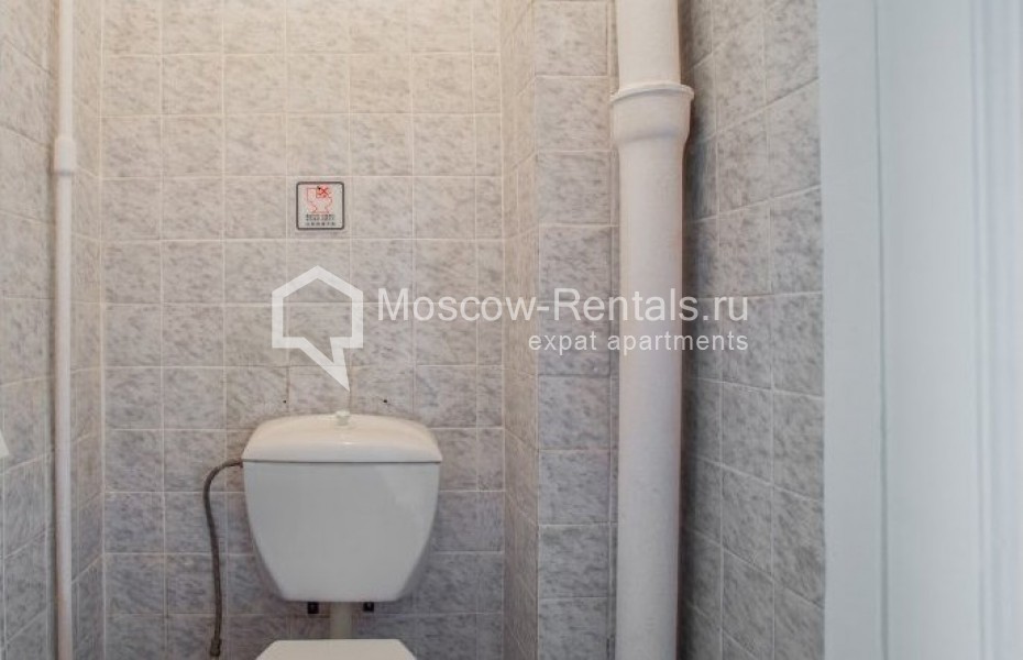 Photo #12 4-room (3 BR) apartment for <a href="http://moscow-rentals.ru/en/articles/long-term-rent" target="_blank">a long-term</a> rent
 in Russia, Moscow, Smolenskyi blv, 15