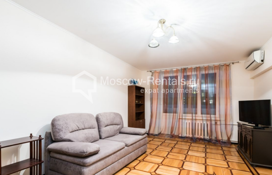 Photo #1 4-room (3 BR) apartment for <a href="http://moscow-rentals.ru/en/articles/long-term-rent" target="_blank">a long-term</a> rent
 in Russia, Moscow, Chernyakhovskogo str, 6