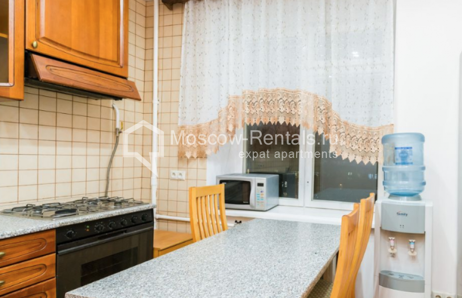 Photo #3 4-room (3 BR) apartment for <a href="http://moscow-rentals.ru/en/articles/long-term-rent" target="_blank">a long-term</a> rent
 in Russia, Moscow, Chernyakhovskogo str, 6