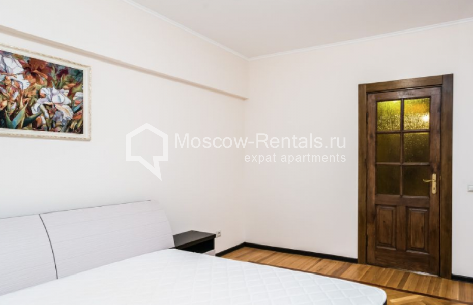Photo #9 4-room (3 BR) apartment for <a href="http://moscow-rentals.ru/en/articles/long-term-rent" target="_blank">a long-term</a> rent
 in Russia, Moscow, Chernyakhovskogo str, 6