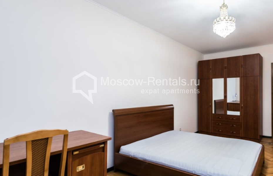 Photo #11 4-room (3 BR) apartment for <a href="http://moscow-rentals.ru/en/articles/long-term-rent" target="_blank">a long-term</a> rent
 in Russia, Moscow, Chernyakhovskogo str, 6