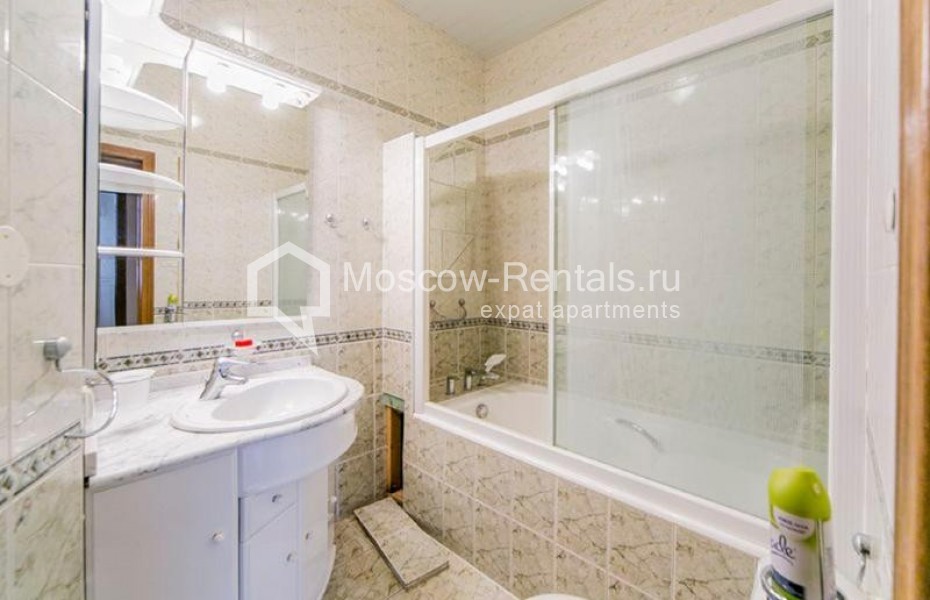 Photo #19 6-room (5 BR) apartment for <a href="http://moscow-rentals.ru/en/articles/long-term-rent" target="_blank">a long-term</a> rent
 in Russia, Moscow, Arkhangelskyi lane, 7