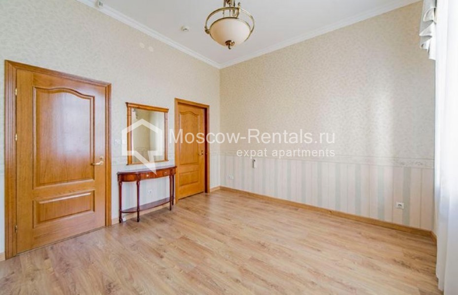Photo #14 6-room (5 BR) apartment for <a href="http://moscow-rentals.ru/en/articles/long-term-rent" target="_blank">a long-term</a> rent
 in Russia, Moscow, Arkhangelskyi lane, 7
