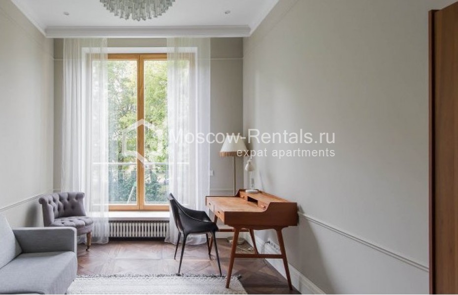 Photo #17 6-room (5 BR) apartment for <a href="http://moscow-rentals.ru/en/articles/long-term-rent" target="_blank">a long-term</a> rent
 in Russia, Moscow, Smolenskyi lane, 24К1