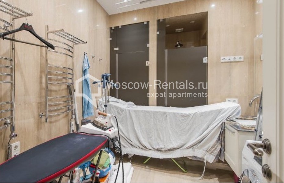 Photo #32 6-room (5 BR) apartment for <a href="http://moscow-rentals.ru/en/articles/long-term-rent" target="_blank">a long-term</a> rent
 in Russia, Moscow, Smolenskyi lane, 24К1