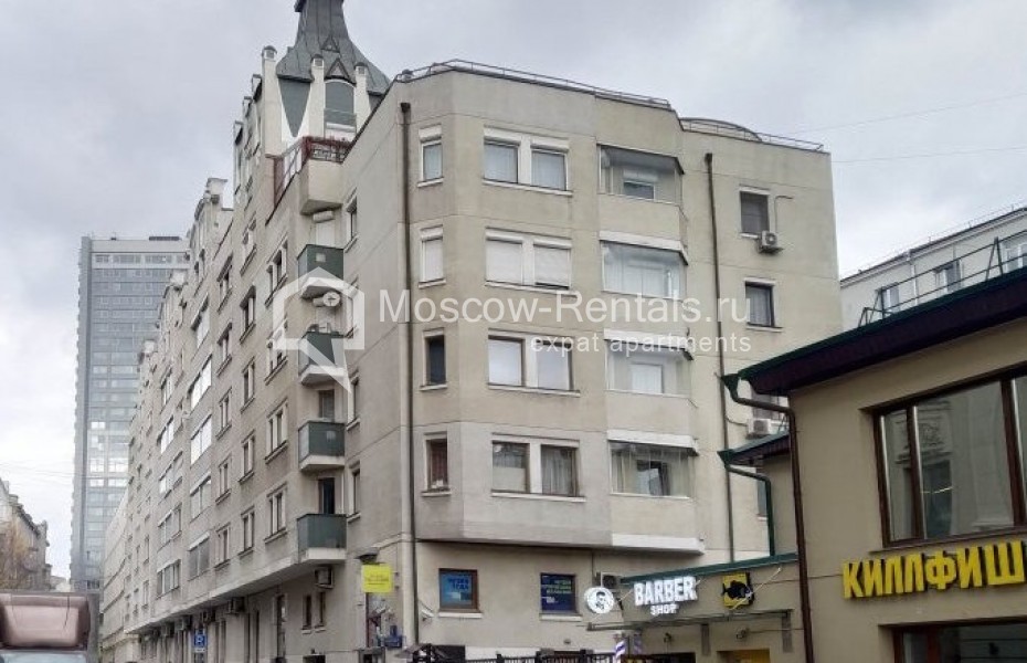 Photo #21 4-room (3 BR) apartment for <a href="http://moscow-rentals.ru/en/articles/long-term-rent" target="_blank">a long-term</a> rent
 in Russia, Moscow, Malyi Nikolopeskovskyi lane, 4