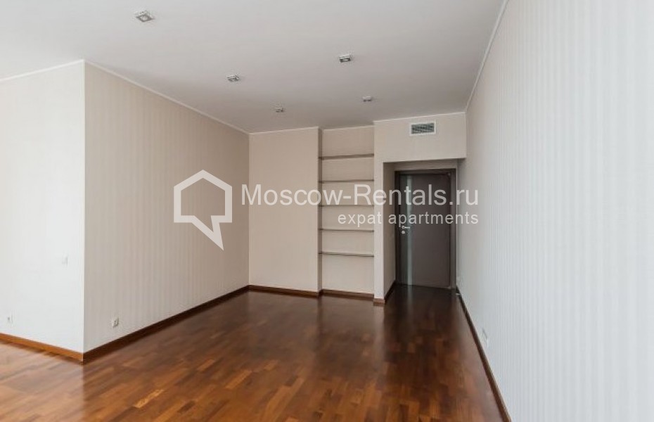 Photo #7 4-room (3 BR) apartment for <a href="http://moscow-rentals.ru/en/articles/long-term-rent" target="_blank">a long-term</a> rent
 in Russia, Moscow, Ruzheinyi lane, 3