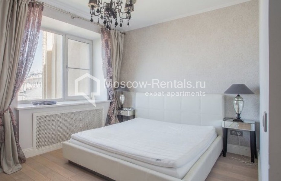 Photo #7 4-room (3 BR) apartment for <a href="http://moscow-rentals.ru/en/articles/long-term-rent" target="_blank">a long-term</a> rent
 in Russia, Moscow, B. Bronnaya str, 29