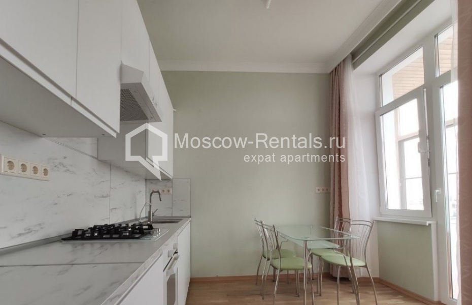 Photo #2 3-room (2 BR) apartment for <a href="http://moscow-rentals.ru/en/articles/long-term-rent" target="_blank">a long-term</a> rent
 in Russia, Moscow, Tverskaya str, 15