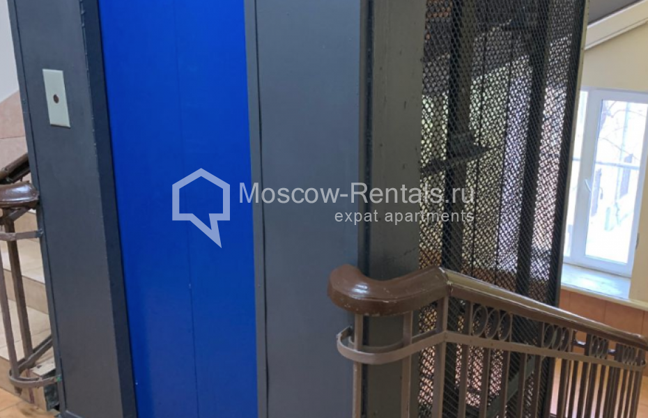 Photo #7 2-room (1 BR) apartment for <a href="http://moscow-rentals.ru/en/articles/long-term-rent" target="_blank">a long-term</a> rent
 in Russia, Moscow, Tverskaya str, 15