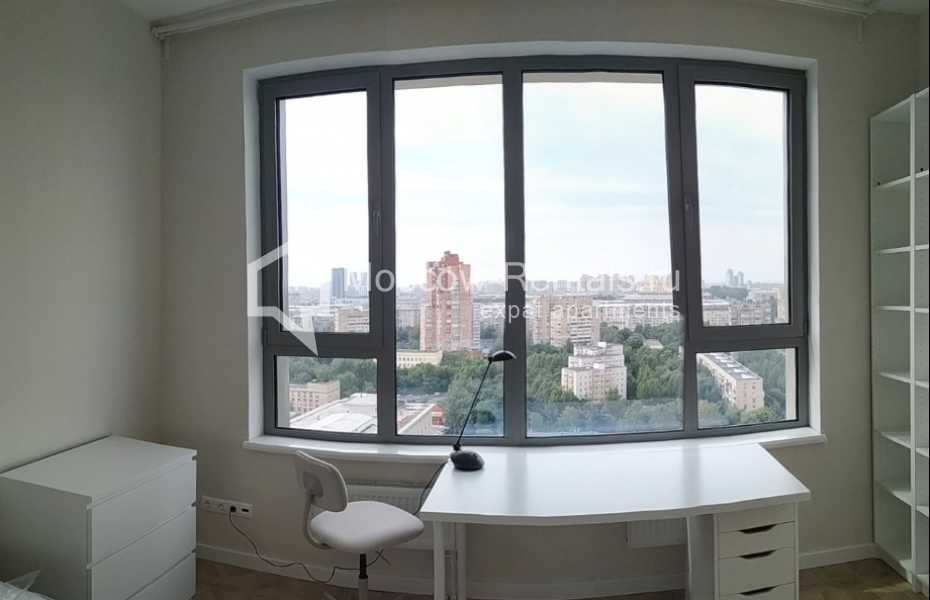 Photo #5 4-room (3 BR) apartment for <a href="http://moscow-rentals.ru/en/articles/long-term-rent" target="_blank">a long-term</a> rent
 in Russia, Moscow, Nakhimovskyi prosp, 73