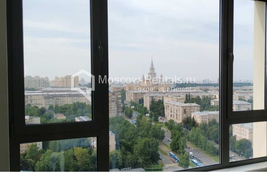 Photo #1 4-room (3 BR) apartment for <a href="http://moscow-rentals.ru/en/articles/long-term-rent" target="_blank">a long-term</a> rent
 in Russia, Moscow, Nakhimovskyi prosp, 73