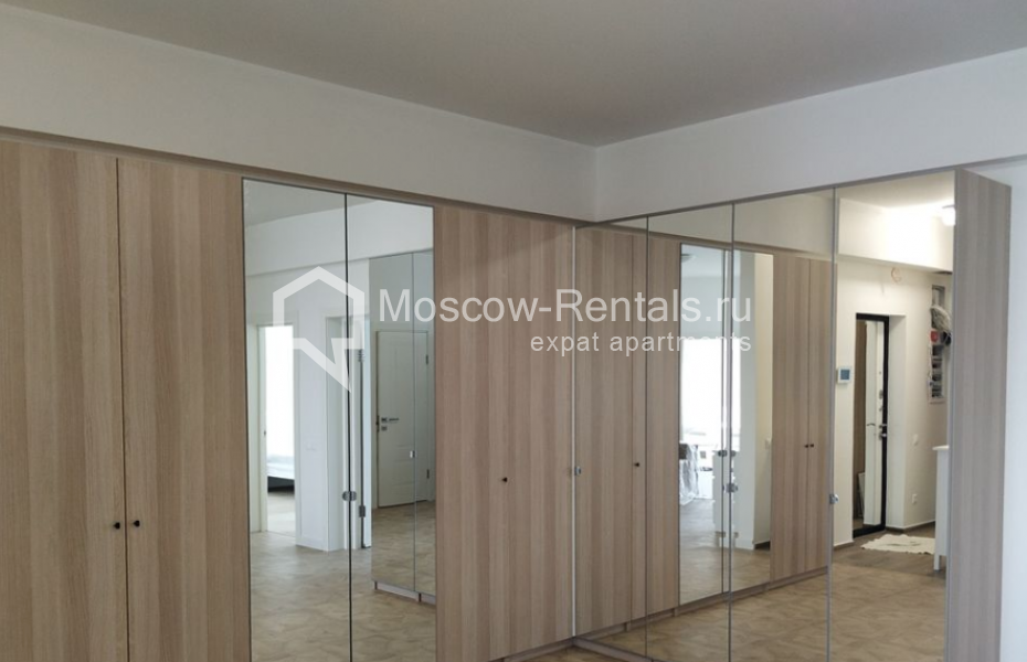 Photo #13 4-room (3 BR) apartment for <a href="http://moscow-rentals.ru/en/articles/long-term-rent" target="_blank">a long-term</a> rent
 in Russia, Moscow, Nakhimovskyi prosp, 73
