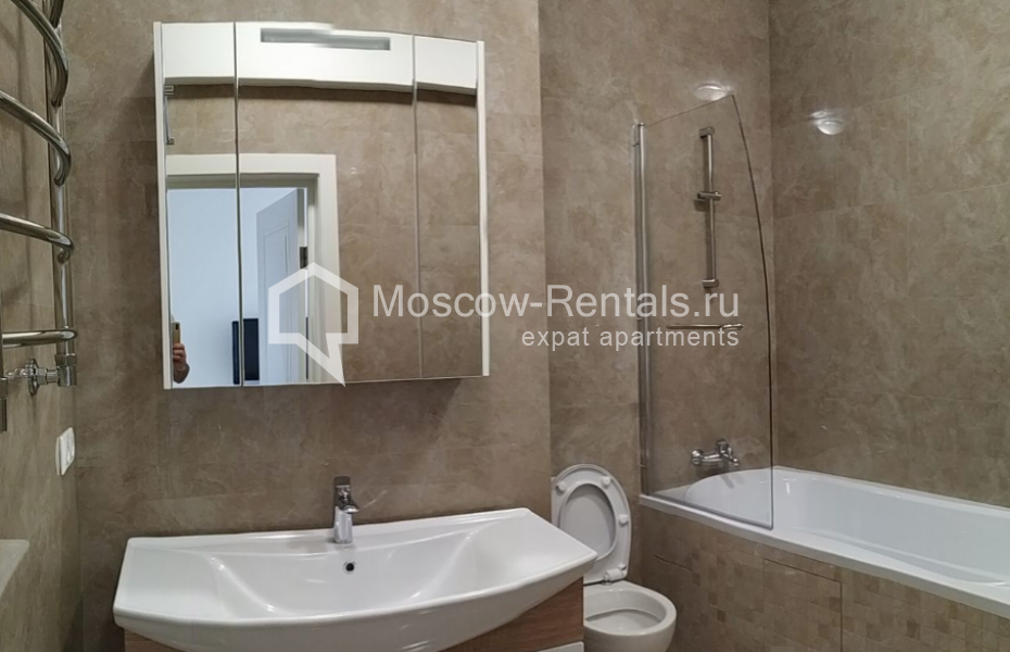 Photo #16 4-room (3 BR) apartment for <a href="http://moscow-rentals.ru/en/articles/long-term-rent" target="_blank">a long-term</a> rent
 in Russia, Moscow, Nakhimovskyi prosp, 73