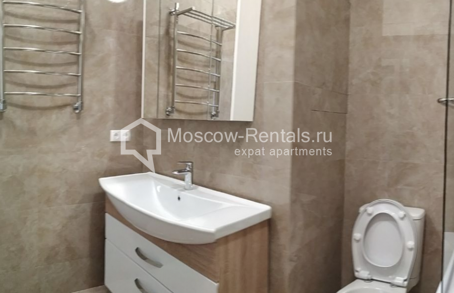 Photo #17 4-room (3 BR) apartment for <a href="http://moscow-rentals.ru/en/articles/long-term-rent" target="_blank">a long-term</a> rent
 in Russia, Moscow, Nakhimovskyi prosp, 73