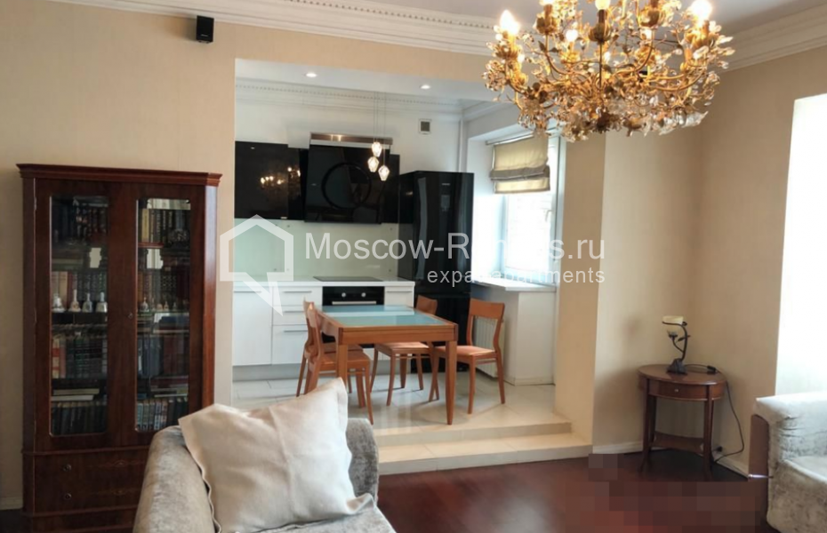 Photo #1 3-room (2 BR) apartment for <a href="http://moscow-rentals.ru/en/articles/long-term-rent" target="_blank">a long-term</a> rent
 in Russia, Moscow, Krasnoproletarskaya str, 9