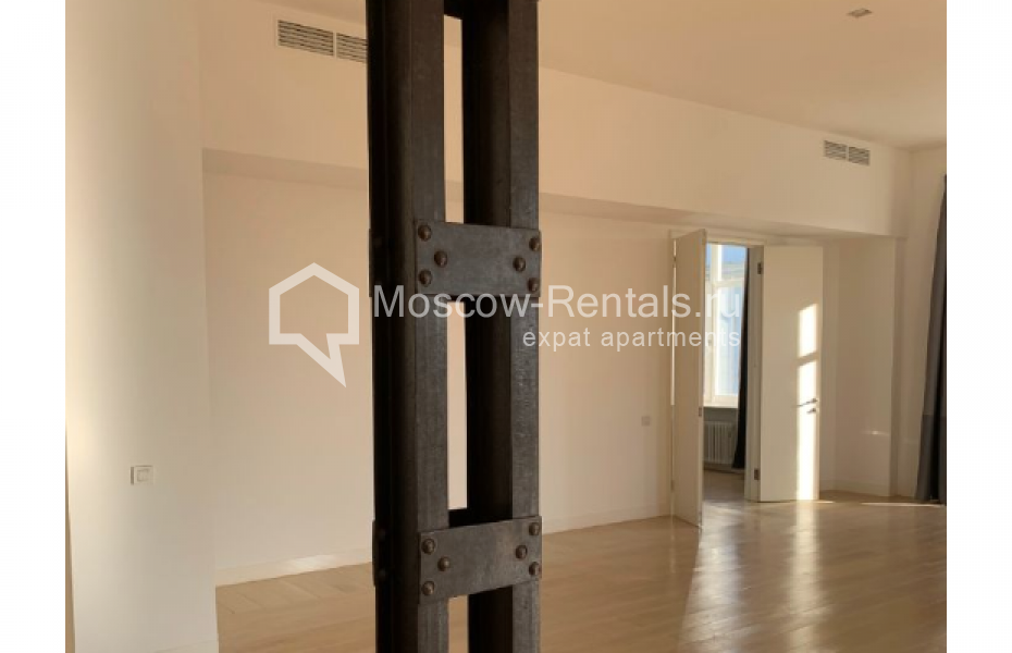 Photo #7 5-room (4 BR) apartment for <a href="http://moscow-rentals.ru/en/articles/long-term-rent" target="_blank">a long-term</a> rent
 in Russia, Moscow, Solyanka str, 1/2С1