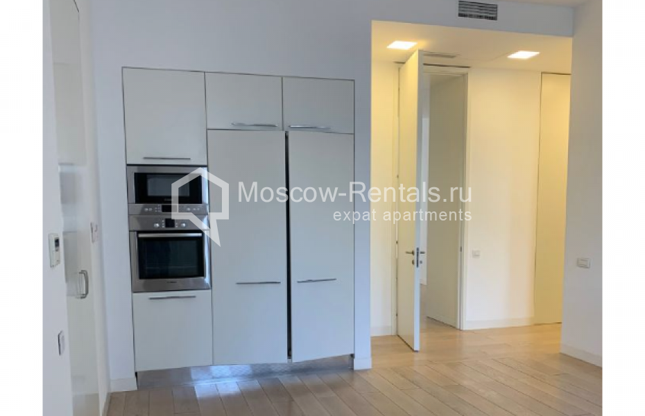 Photo #2 5-room (4 BR) apartment for <a href="http://moscow-rentals.ru/en/articles/long-term-rent" target="_blank">a long-term</a> rent
 in Russia, Moscow, Solyanka str, 1/2С1