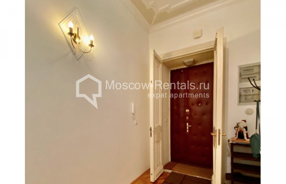 Photo #14 4-room (3 BR) apartment for <a href="http://moscow-rentals.ru/en/articles/long-term-rent" target="_blank">a long-term</a> rent
 in Russia, Moscow, Brusov lane, 6