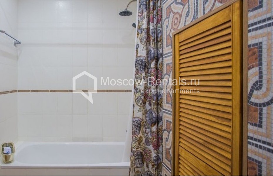 Photo #14 5-room (4 BR) apartment for <a href="http://moscow-rentals.ru/en/articles/long-term-rent" target="_blank">a long-term</a> rent
 in Russia, Moscow, Tsvetnoy blv, 9