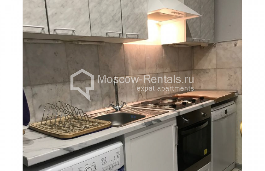Photo #8 5-room (4 BR) apartment for <a href="http://moscow-rentals.ru/en/articles/long-term-rent" target="_blank">a long-term</a> rent
 in Russia, Moscow, Tsvetnoy blv, 9