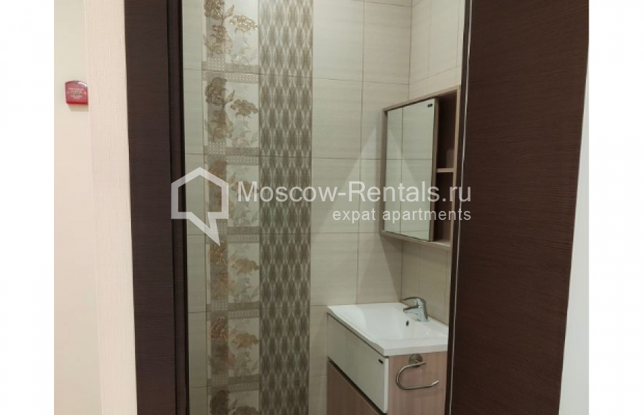 Photo #10 3-room (2 BR) apartment for <a href="http://moscow-rentals.ru/en/articles/long-term-rent" target="_blank">a long-term</a> rent
 in Russia, Moscow, Lomonoskovskyi prosp, 29к3