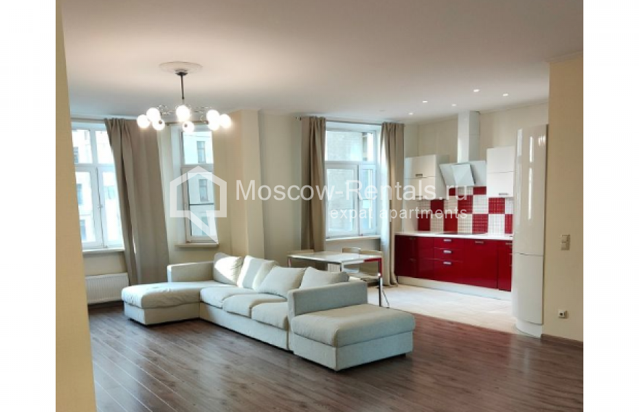 Photo #1 3-room (2 BR) apartment for <a href="http://moscow-rentals.ru/en/articles/long-term-rent" target="_blank">a long-term</a> rent
 in Russia, Moscow, Lomonoskovskyi prosp, 29к3