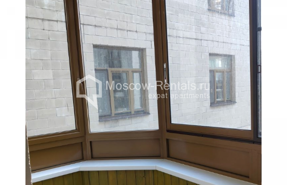 Photo #11 3-room (2 BR) apartment for <a href="http://moscow-rentals.ru/en/articles/long-term-rent" target="_blank">a long-term</a> rent
 in Russia, Moscow, Lomonoskovskyi prosp, 29к3