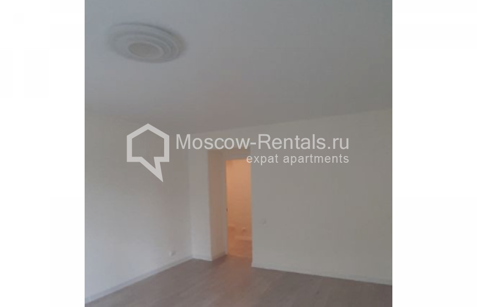 Photo #5 4-room (3 BR) apartment for <a href="http://moscow-rentals.ru/en/articles/long-term-rent" target="_blank">a long-term</a> rent
 in Russia, Moscow, Leninskyi prosp, 57