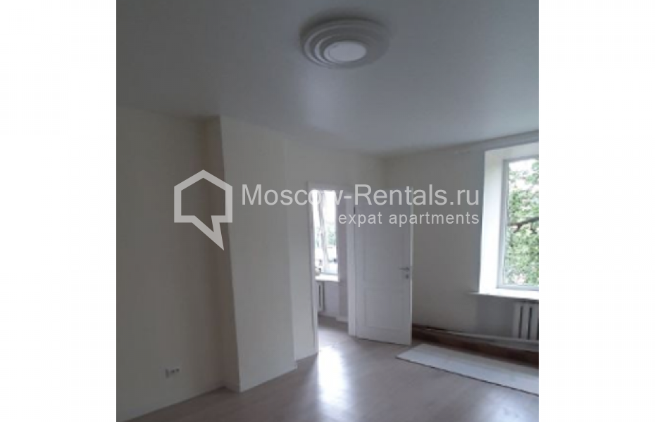 Photo #8 4-room (3 BR) apartment for <a href="http://moscow-rentals.ru/en/articles/long-term-rent" target="_blank">a long-term</a> rent
 in Russia, Moscow, Leninskyi prosp, 57