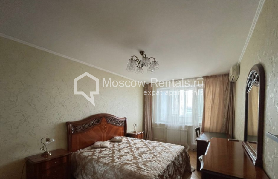 Photo #4 4-room (3 BR) apartment for <a href="http://moscow-rentals.ru/en/articles/long-term-rent" target="_blank">a long-term</a> rent
 in Russia, Moscow, Nametkina str, 9