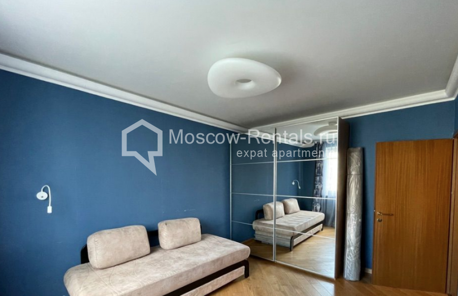 Photo #9 4-room (3 BR) apartment for <a href="http://moscow-rentals.ru/en/articles/long-term-rent" target="_blank">a long-term</a> rent
 in Russia, Moscow, Nametkina str, 9