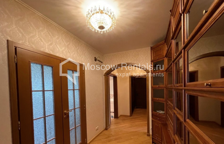 Photo #19 4-room (3 BR) apartment for <a href="http://moscow-rentals.ru/en/articles/long-term-rent" target="_blank">a long-term</a> rent
 in Russia, Moscow, Nametkina str, 9