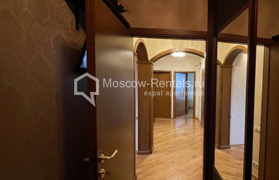 Photo #29 4-room (3 BR) apartment for <a href="http://moscow-rentals.ru/en/articles/long-term-rent" target="_blank">a long-term</a> rent
 in Russia, Moscow, Nametkina str, 9