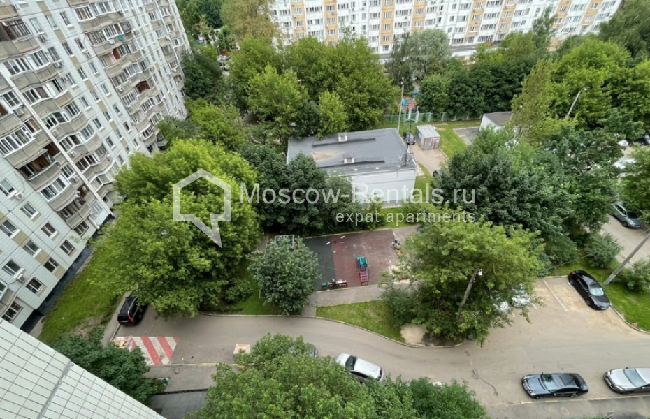 Photo #34 4-room (3 BR) apartment for <a href="http://moscow-rentals.ru/en/articles/long-term-rent" target="_blank">a long-term</a> rent
 in Russia, Moscow, Nametkina str, 9