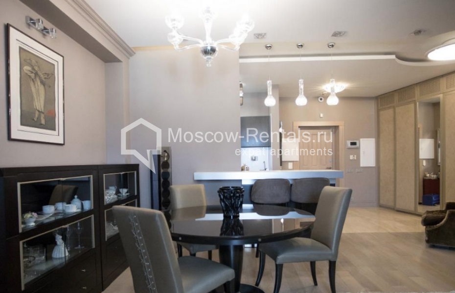 Photo #3 3-room (2 BR) apartment for <a href="http://moscow-rentals.ru/en/articles/long-term-rent" target="_blank">a long-term</a> rent
 in Russia, Moscow, Vorontsovskie prudy, 3