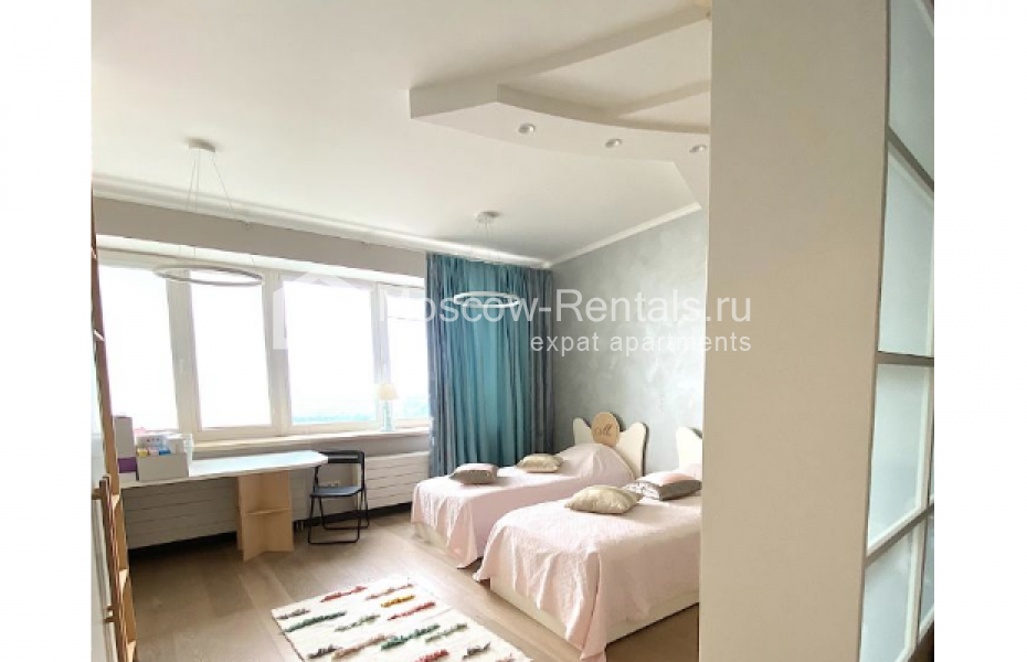 Photo #8 3-room (2 BR) apartment for <a href="http://moscow-rentals.ru/en/articles/long-term-rent" target="_blank">a long-term</a> rent
 in Russia, Moscow, Vorontsovskye prudy, 3