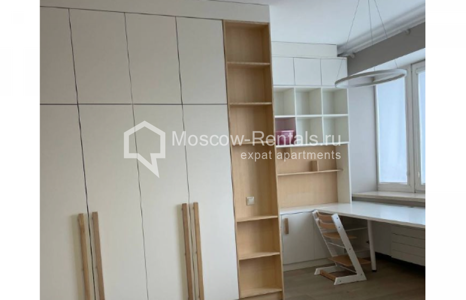 Photo #9 3-room (2 BR) apartment for <a href="http://moscow-rentals.ru/en/articles/long-term-rent" target="_blank">a long-term</a> rent
 in Russia, Moscow, Vorontsovskye prudy, 3