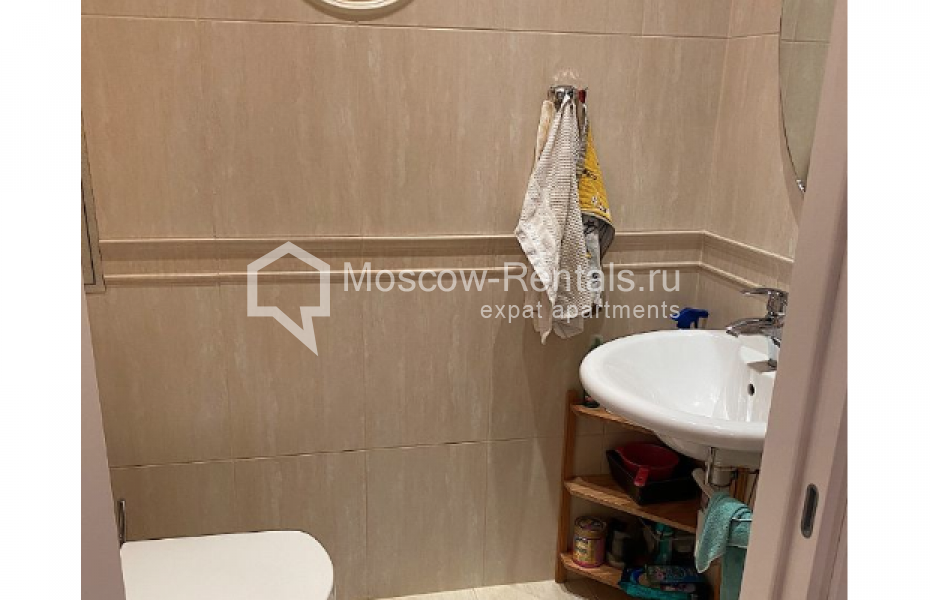 Photo #14 3-room (2 BR) apartment for <a href="http://moscow-rentals.ru/en/articles/long-term-rent" target="_blank">a long-term</a> rent
 in Russia, Moscow, Vorontsovskye prudy, 3