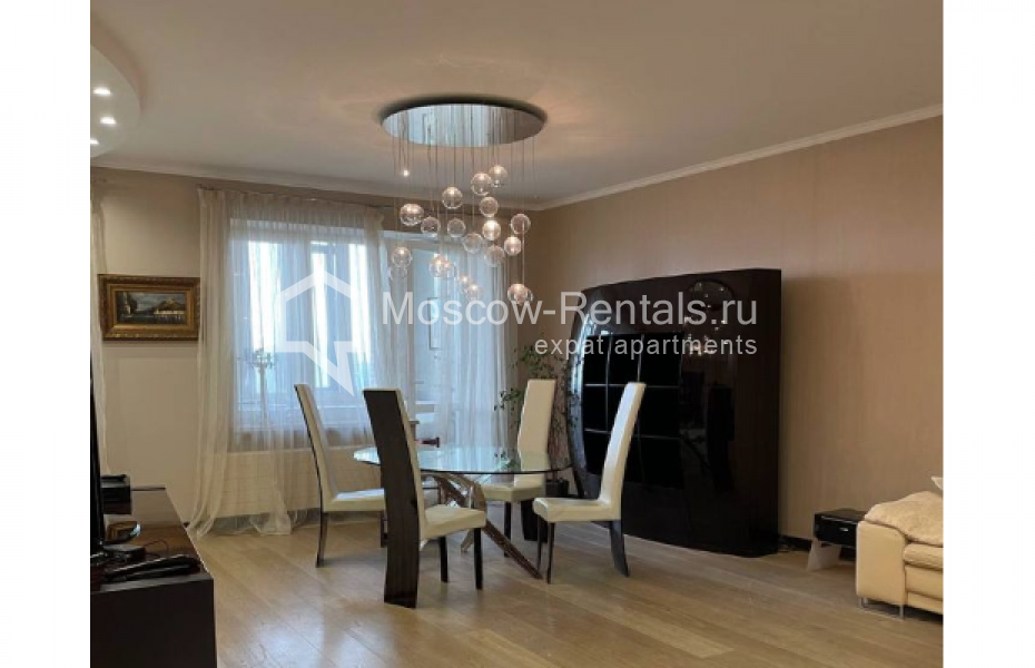 Photo #1 3-room (2 BR) apartment for <a href="http://moscow-rentals.ru/en/articles/long-term-rent" target="_blank">a long-term</a> rent
 in Russia, Moscow, Vorontsovskye prudy, 3