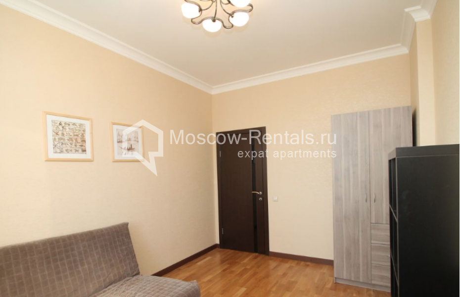 Photo #9 3-room (2 BR) apartment for <a href="http://moscow-rentals.ru/en/articles/long-term-rent" target="_blank">a long-term</a> rent
 in Russia, Moscow, Udaltsova str, 73