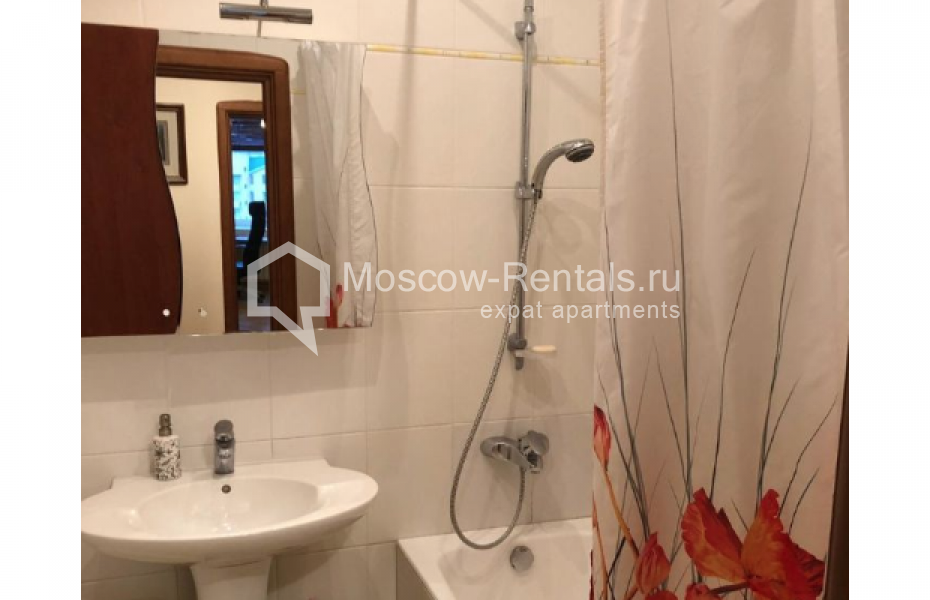 Photo #9 3-room (2 BR) apartment for <a href="http://moscow-rentals.ru/en/articles/long-term-rent" target="_blank">a long-term</a> rent
 in Russia, Moscow, Udaltsova str, 7К2