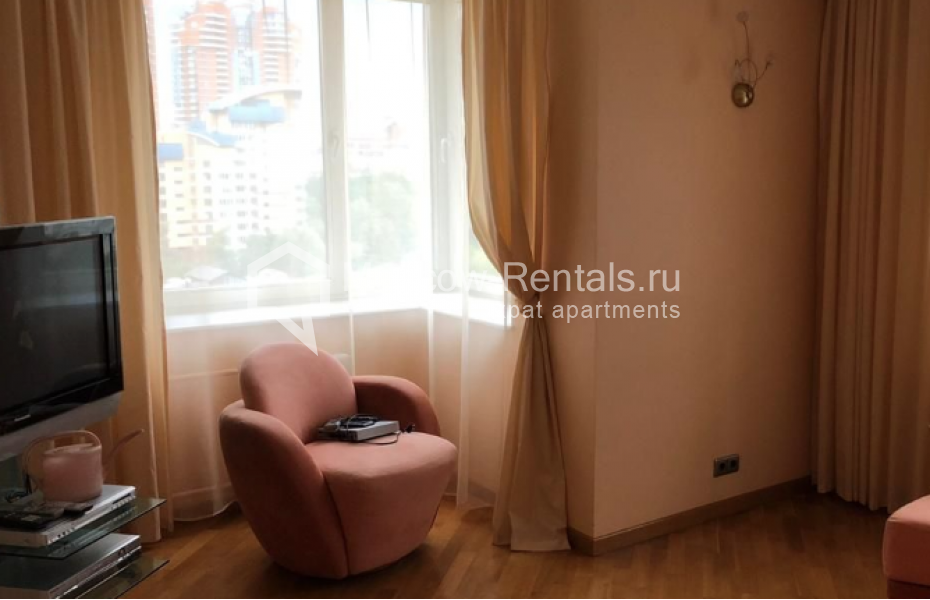 Photo #2 3-room (2 BR) apartment for <a href="http://moscow-rentals.ru/en/articles/long-term-rent" target="_blank">a long-term</a> rent
 in Russia, Moscow, Udaltsova str, 7К2