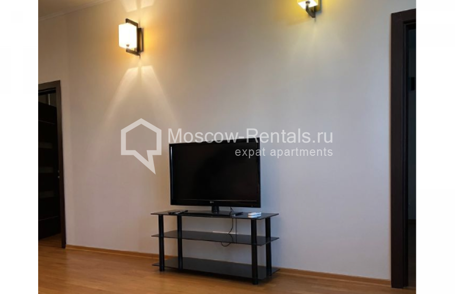 Photo #6 3-room (2 BR) apartment for <a href="http://moscow-rentals.ru/en/articles/long-term-rent" target="_blank">a long-term</a> rent
 in Russia, Moscow, Vernadskogo prosp, 105к4