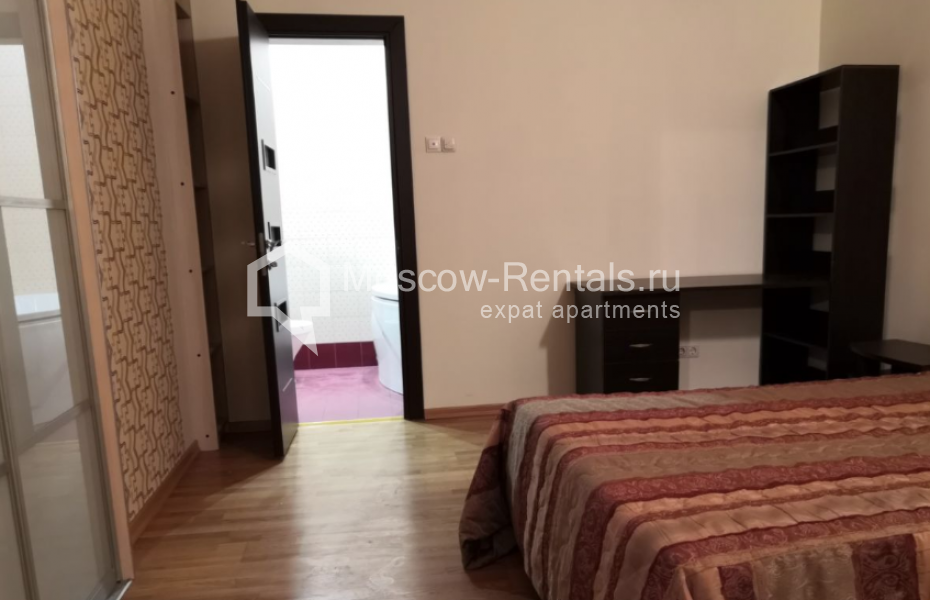 Photo #8 3-room (2 BR) apartment for <a href="http://moscow-rentals.ru/en/articles/long-term-rent" target="_blank">a long-term</a> rent
 in Russia, Moscow, Vernadskogo prosp, 105к4
