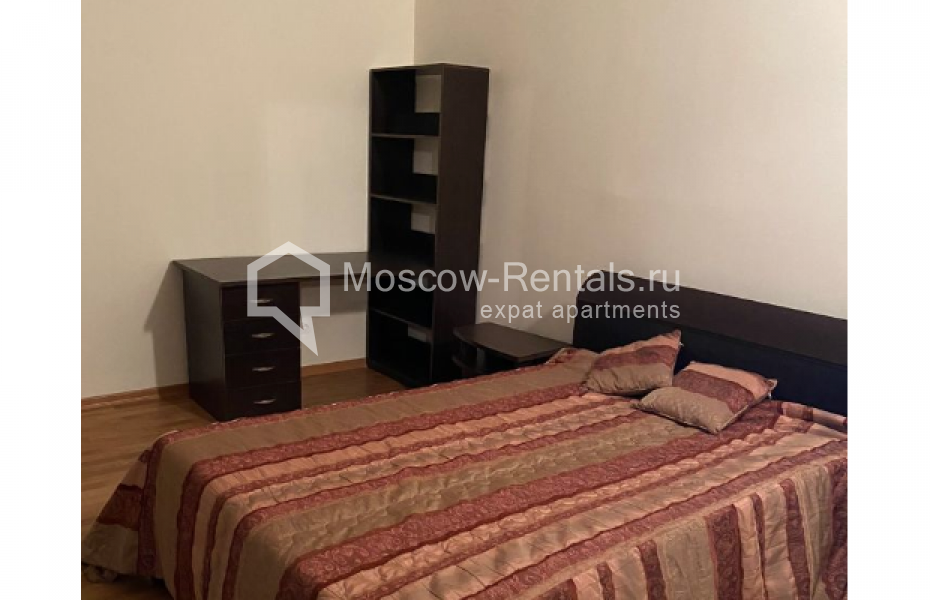 Photo #7 3-room (2 BR) apartment for <a href="http://moscow-rentals.ru/en/articles/long-term-rent" target="_blank">a long-term</a> rent
 in Russia, Moscow, Vernadskogo prosp, 105к4