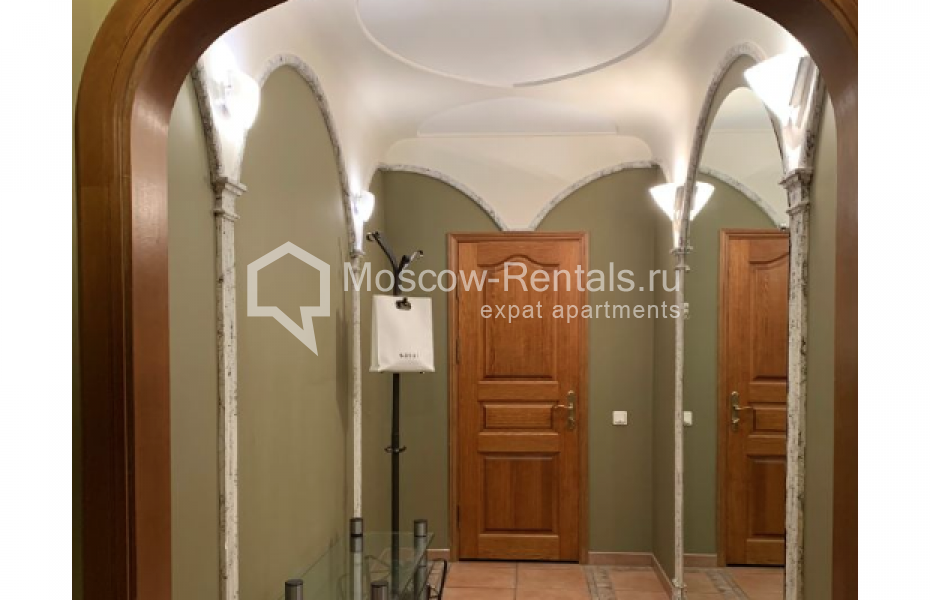 Photo #3 4-room (3 BR) apartment for <a href="http://moscow-rentals.ru/en/articles/long-term-rent" target="_blank">a long-term</a> rent
 in Russia, Moscow, Michurinskyi prosp, 29К3