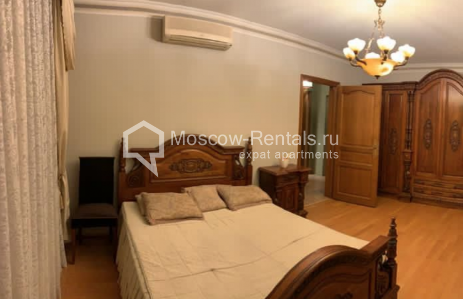 Photo #12 4-room (3 BR) apartment for <a href="http://moscow-rentals.ru/en/articles/long-term-rent" target="_blank">a long-term</a> rent
 in Russia, Moscow, Michurinskyi prosp, 29К3